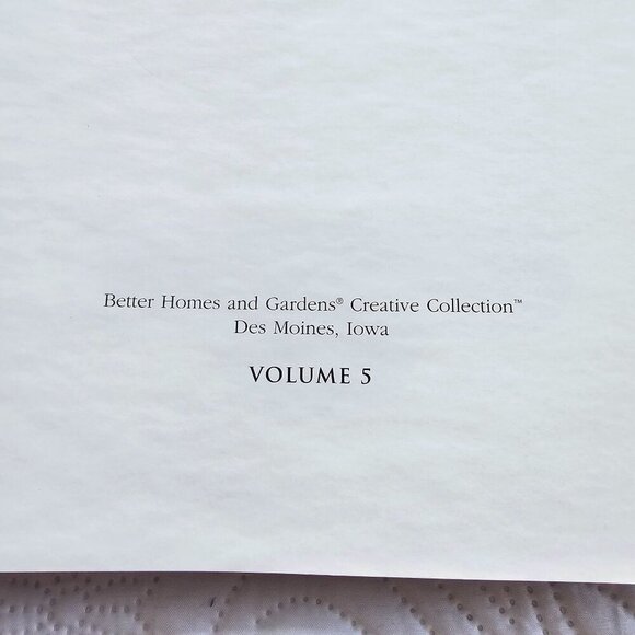 Better Homes & Gardens Quilt-Lovers Favorites Volume 5, Hardcover Spiral Bound - Picture 3 of 13